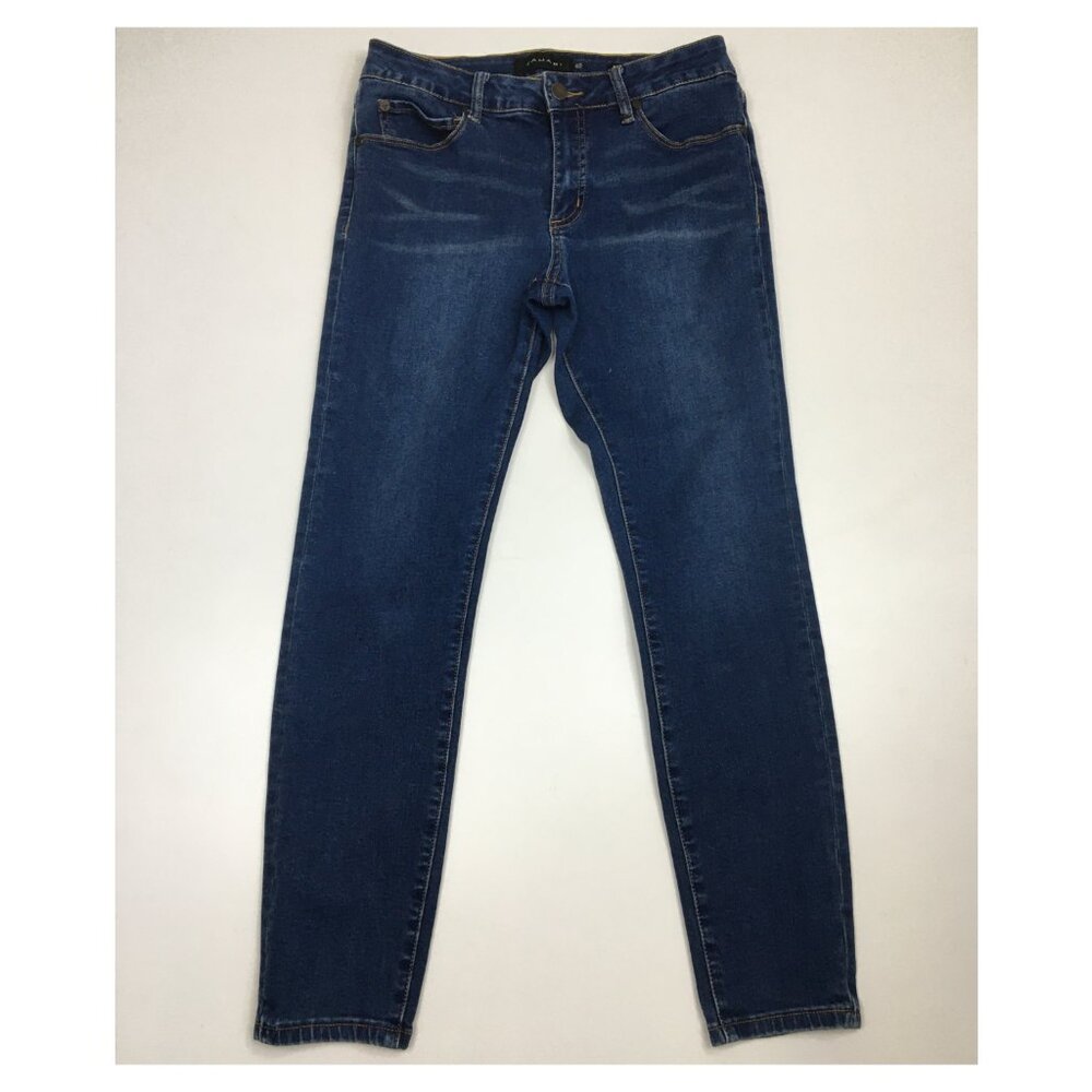TAHARI Medium/Dark Wash KELLY Classic 5 Pocket Logo Hardware Jeans